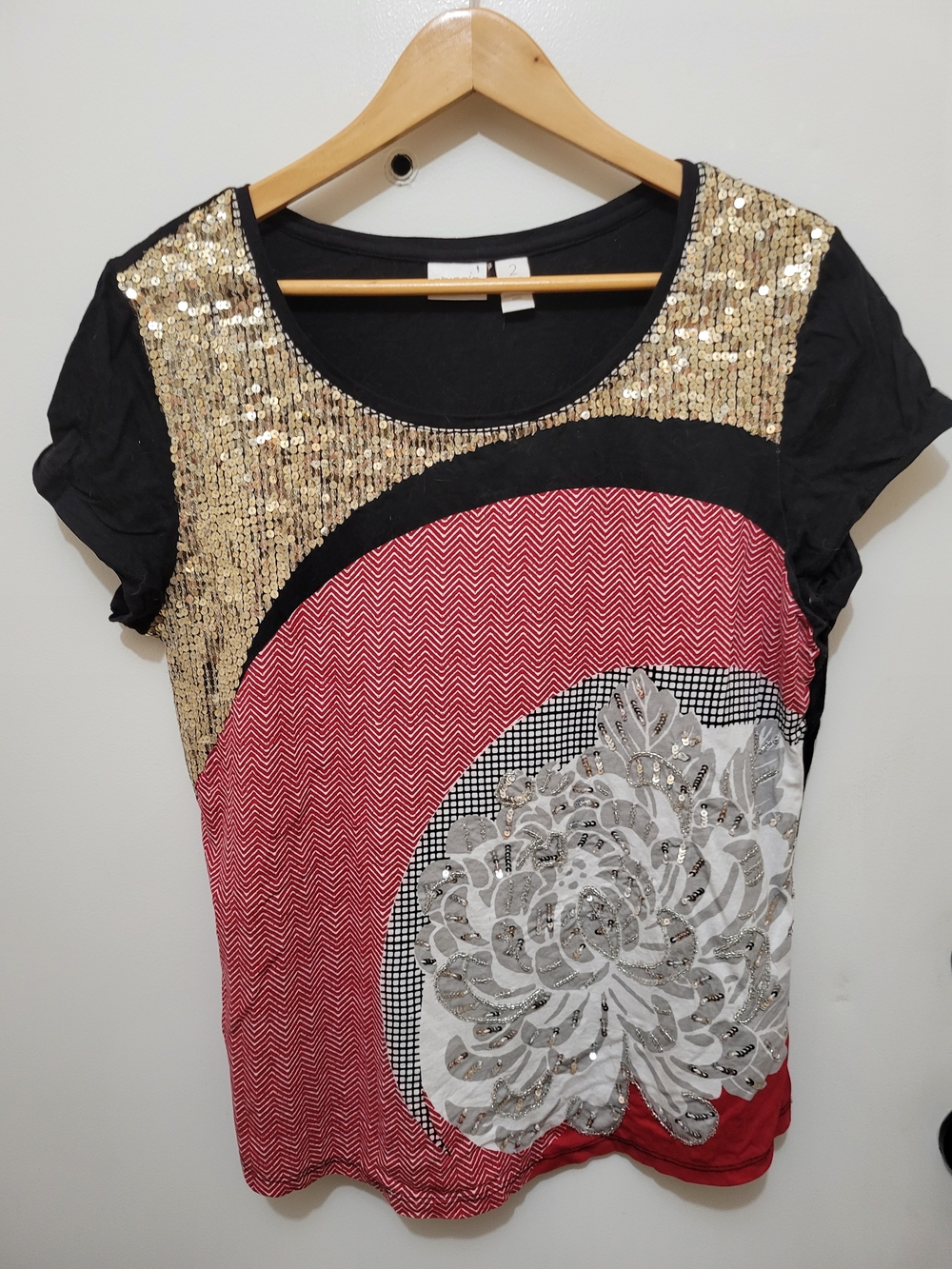 Chico's Black, Red & Gold Sequin Short Sleeve Top